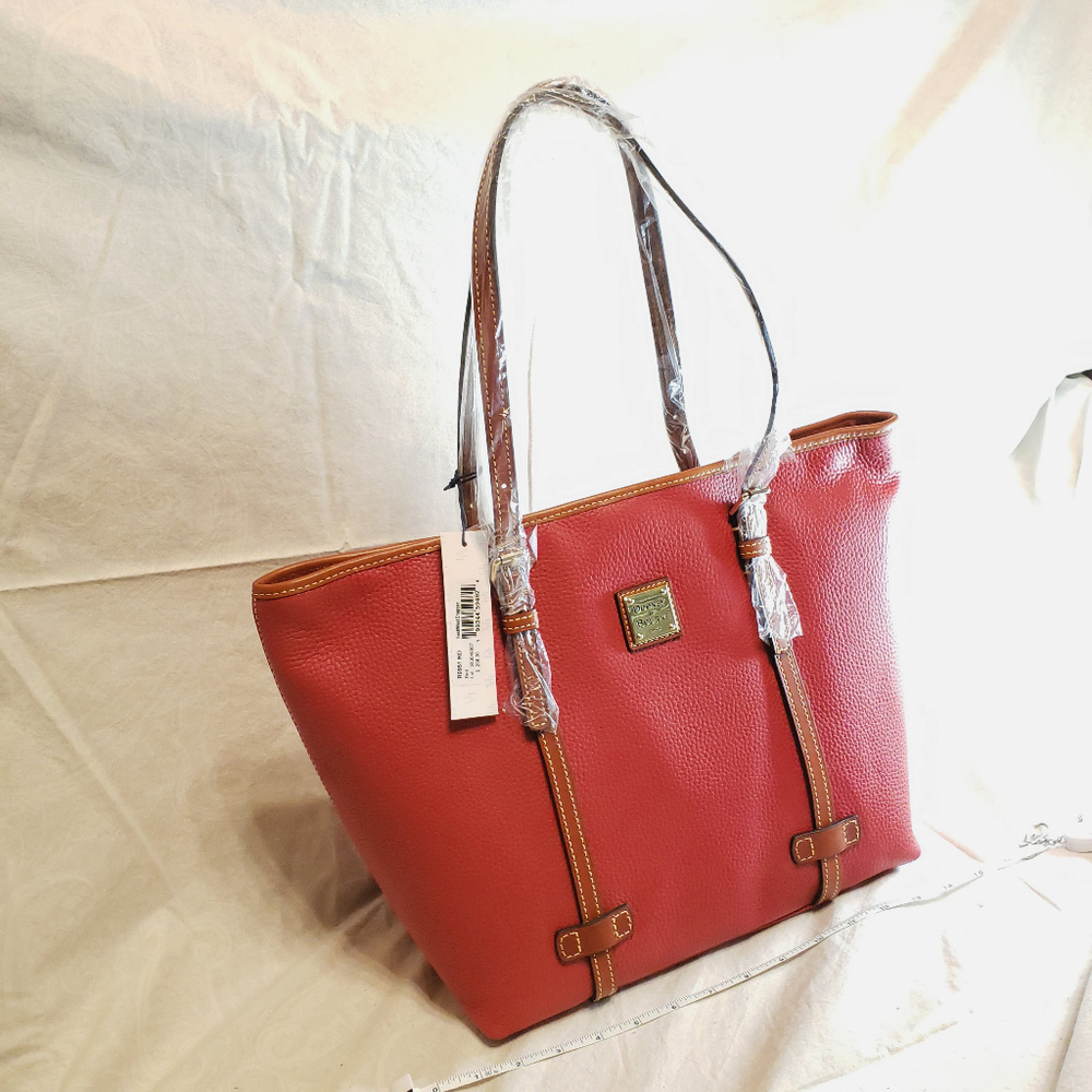 NWT Dooney and Bourke Pebble East West Sho…